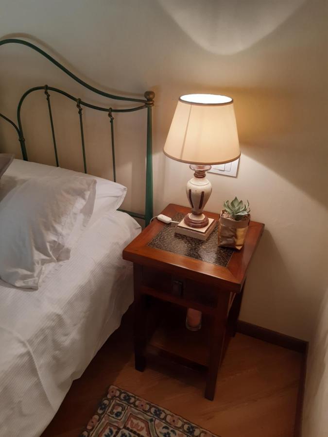 The Flora And Florian Apartments - The Feeling Of Touching The Duomo Florenţa Exterior foto