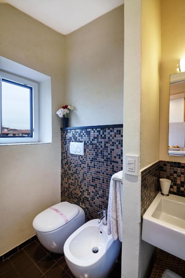 The Flora And Florian Apartments - The Feeling Of Touching The Duomo Florenţa Exterior foto