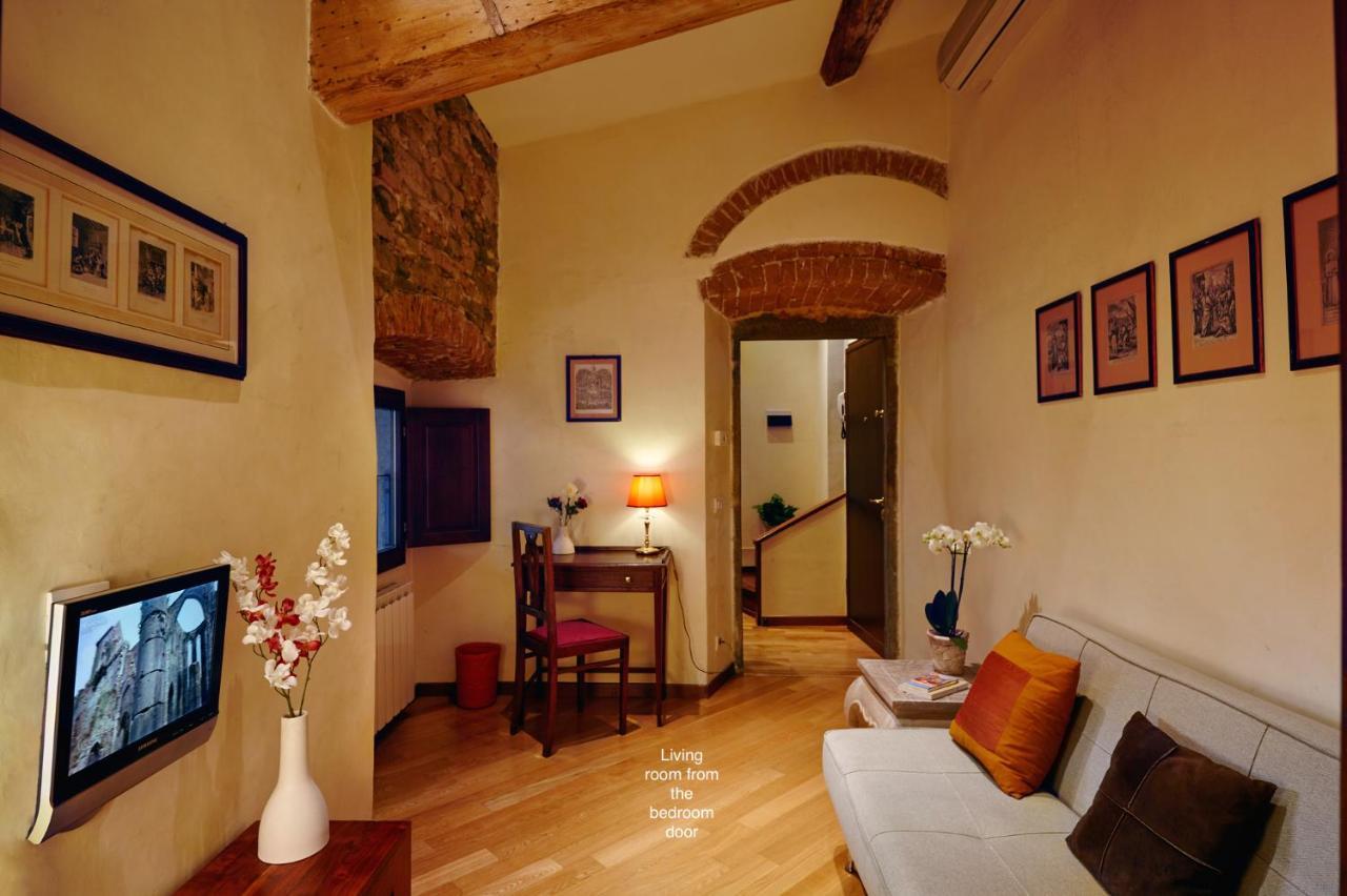 The Flora And Florian Apartments - The Feeling Of Touching The Duomo Florenţa Exterior foto