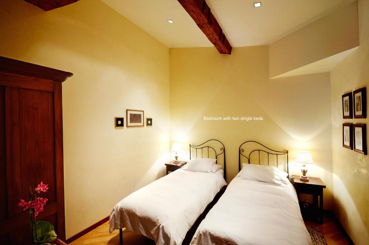 The Flora And Florian Apartments - The Feeling Of Touching The Duomo Florenţa Exterior foto
